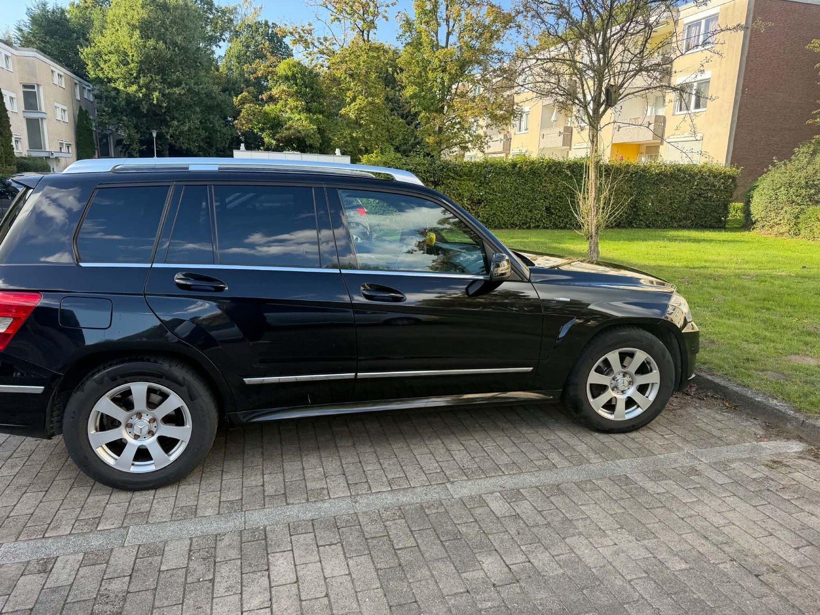 Mercedes-Benz GLK200 2011 — двигун 143 HP (105kW)
