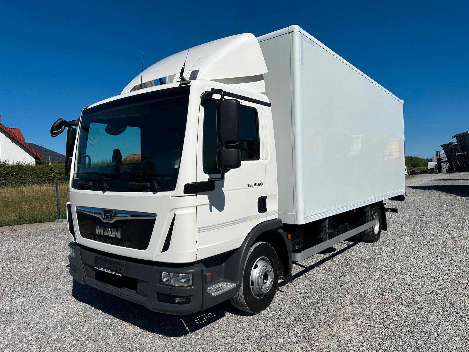 MAN TGL / 12.190 / EURO 6 / KONTENER + WINDA / 15 PA