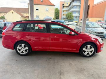 Volkswagen Golf - 2