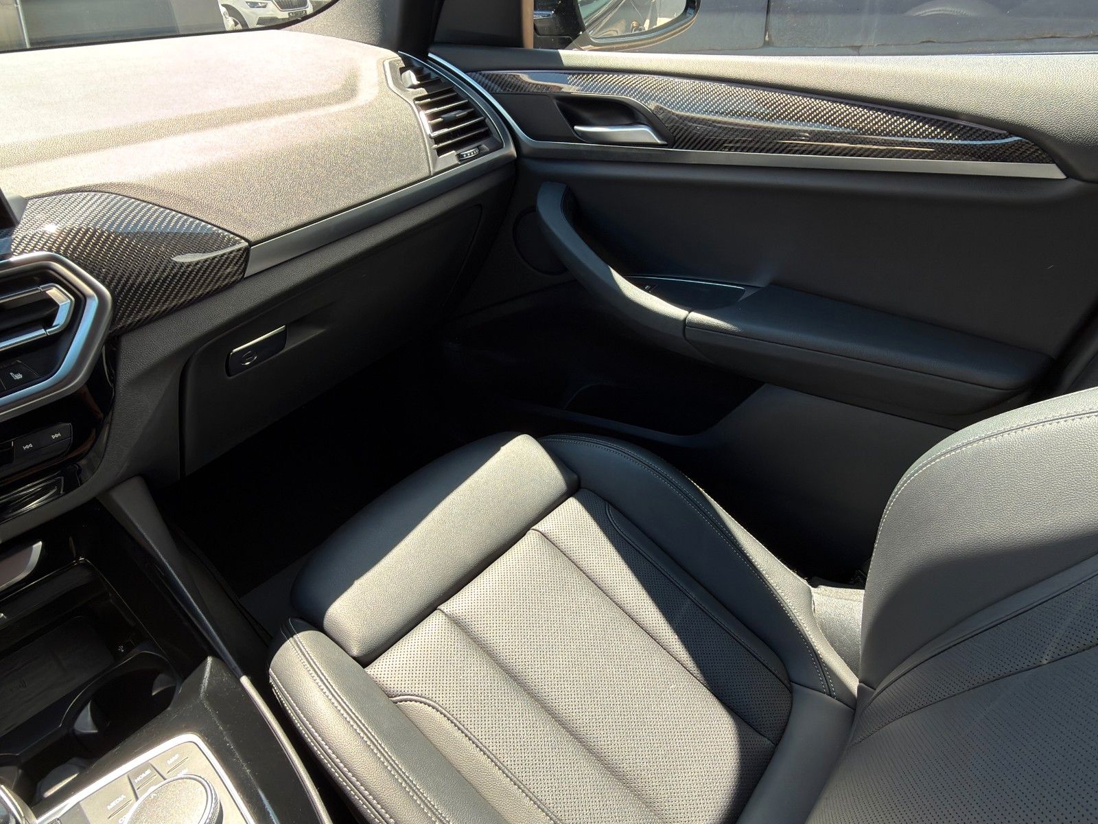 Fahrzeugabbildung BMW X3 xDrive30d M Sport LcProf. Pano Kamera Temp.