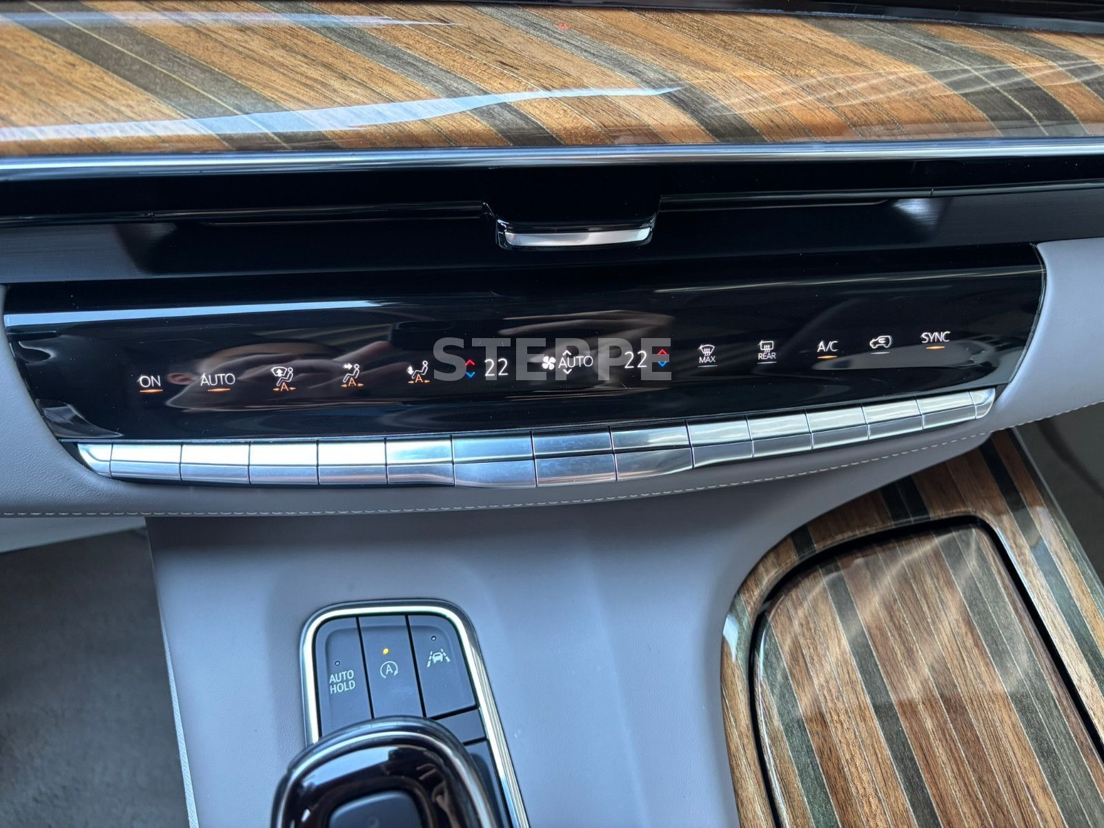 Cadillac Escalade 6.2 V8 ESV Sport Platinum EU-Navi AHK