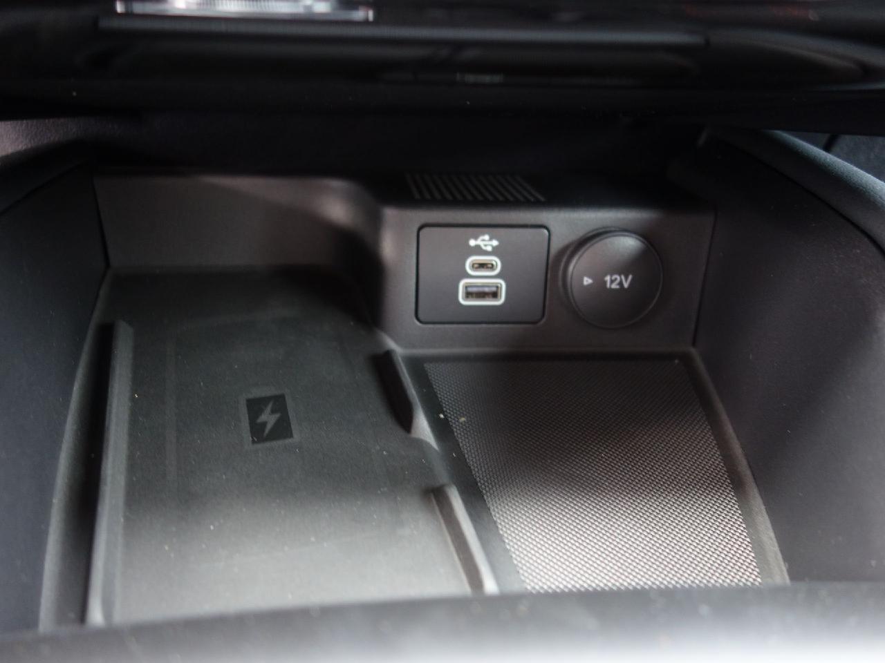 Ford Kuga ST-Line Autom KLIMA DAB LED Winterp, миниатюра 29