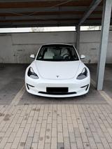Tesla Model 3 LR - weiß/weiß - 97.000 km - FSD - Tesla aus 2022