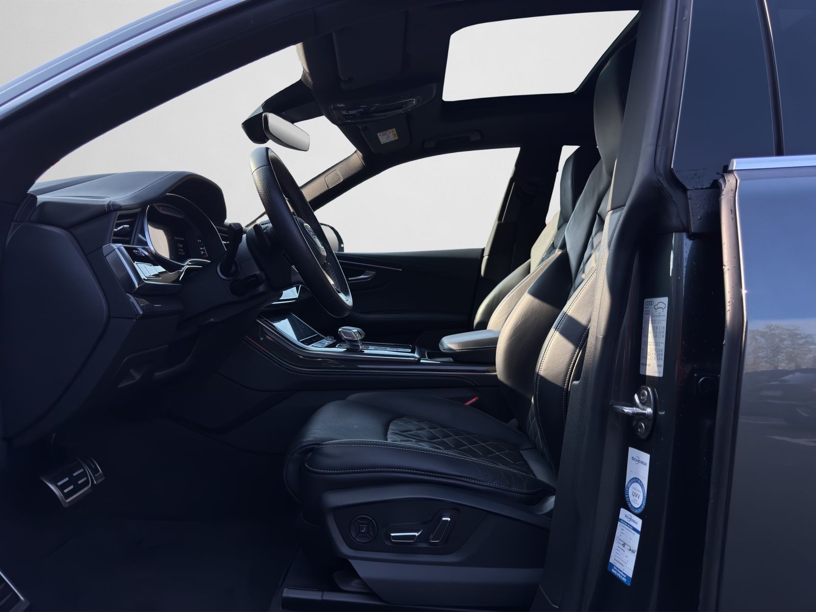 Audi SQ8 - Bild 13