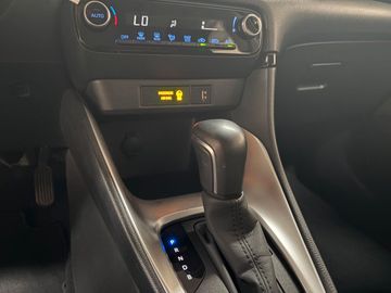 Toyota Yaris - 11
