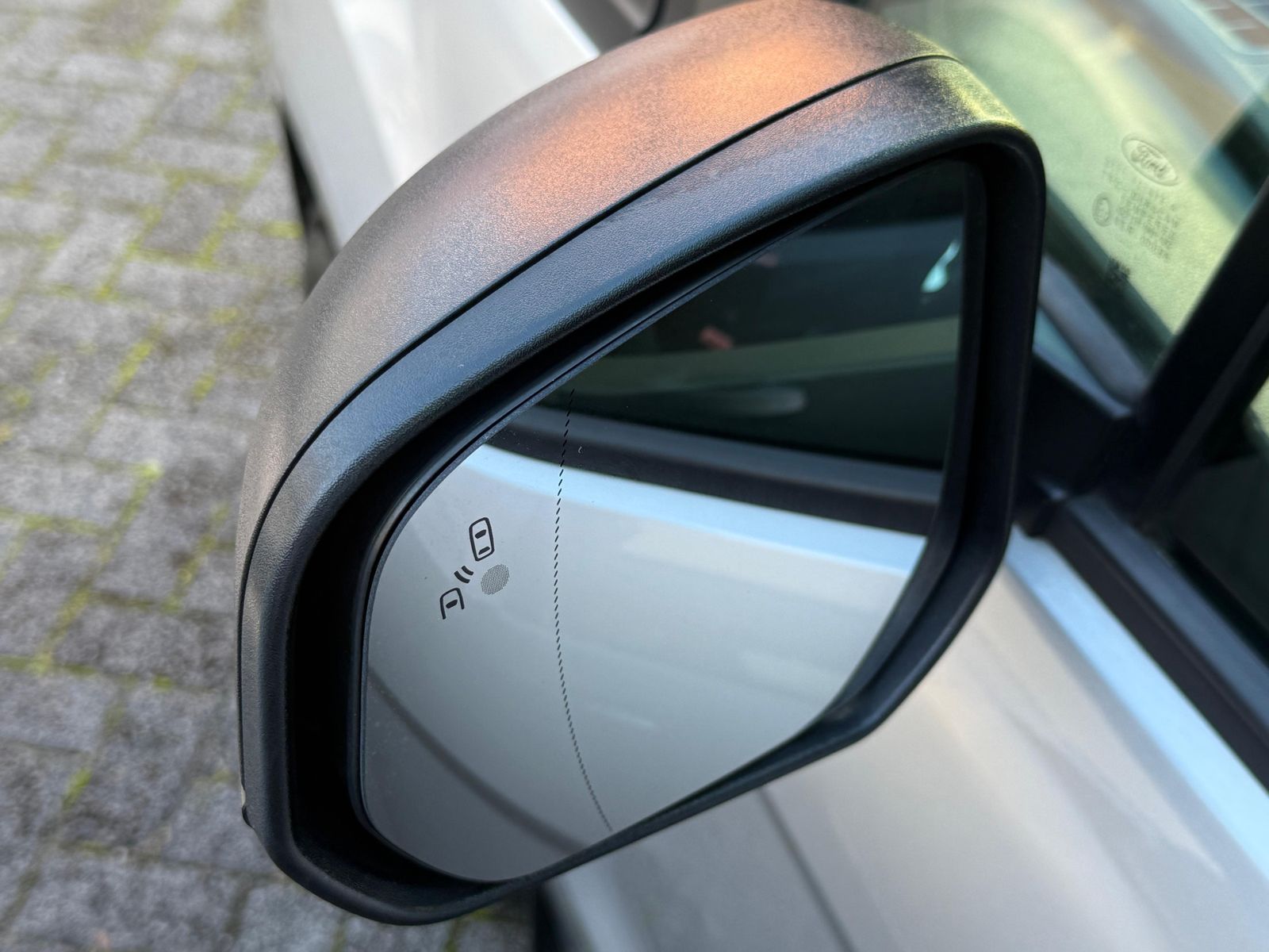 Fahrzeugabbildung Ford Transit Connect 1.5 TDCi Trend XEN+SHZ+KAM+REGAL