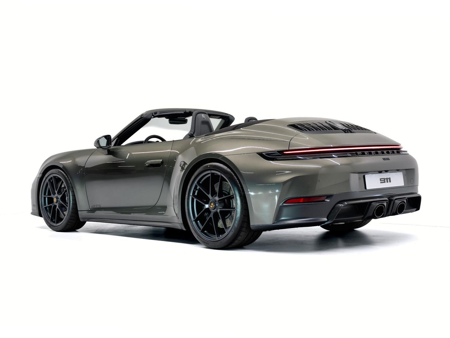 Porsche 992 Carrera 4 GTS Cabrio imagem 3