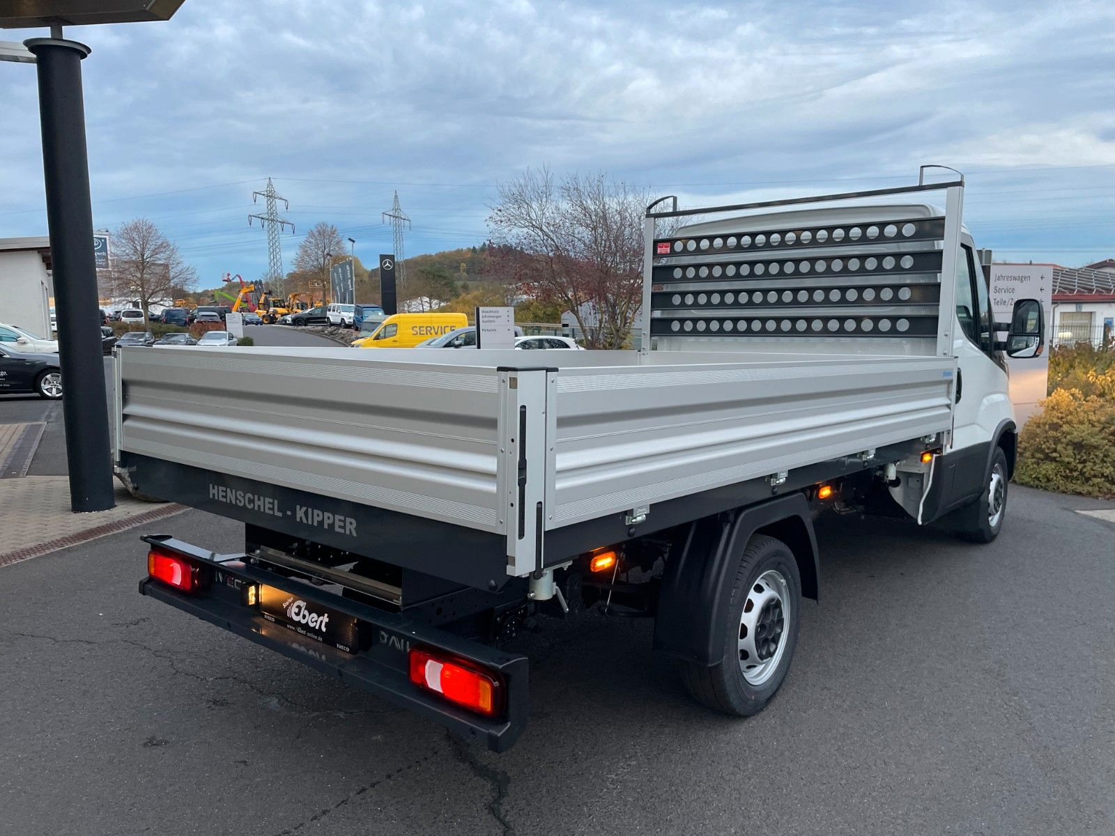 Fahrzeugabbildung Iveco Daily 35S14 A8*R3.450mm*Automatik*Kamera*2Sitze*