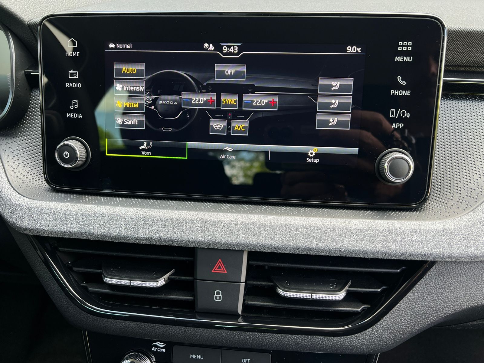 Fahrzeugabbildung SKODA Kamiq Selection 1.0 TSI DSG *AHK, LED, SmartLink