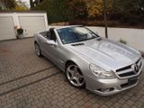 Mercedes-Benz SL 300 - Cabrio - Mercedes-Benz SL 300: Roadster