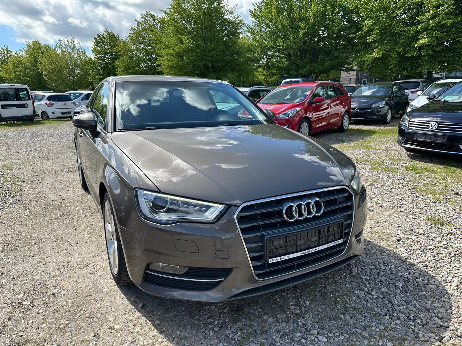 Audi A32.0 TDI Navi SHZ