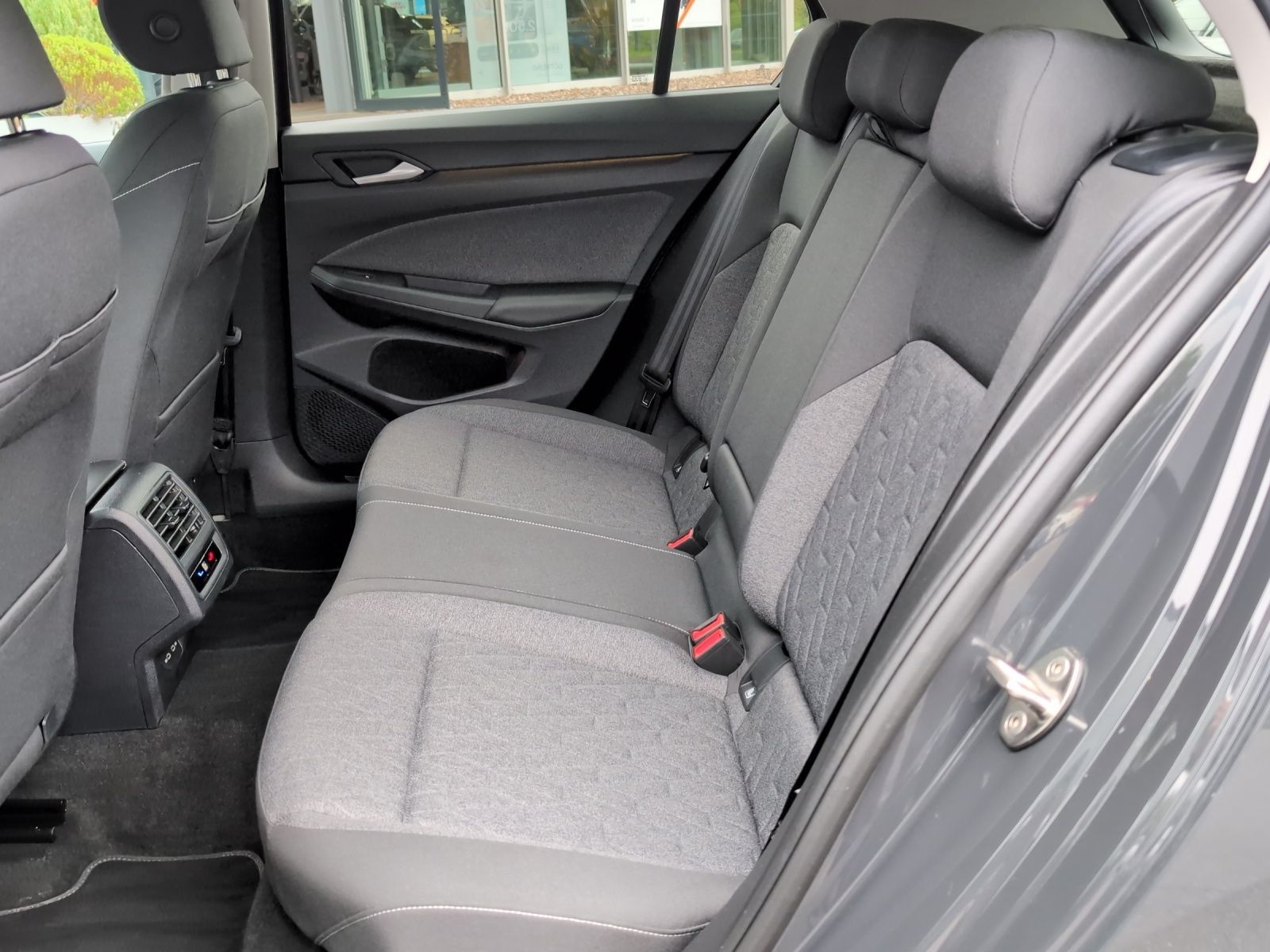 Volkswagen Golf - Bild 19