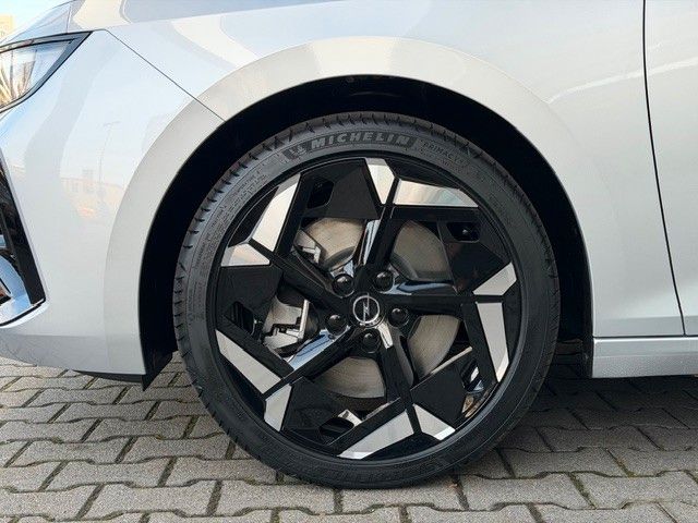 Fahrzeugabbildung Opel Astra ST GSe 225PS Plug-In-Hybrid Panorama/LED!