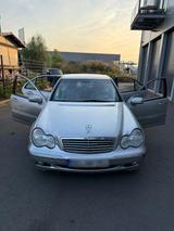 Mercedes-Benz 2001 Mercedes Benz C class - Mercedes-Benz 200 aus 2001