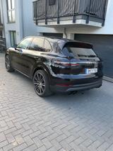Porsche Cayenne 3.0 V6 Tiptronic  - Porsche Cayenne in Bonn