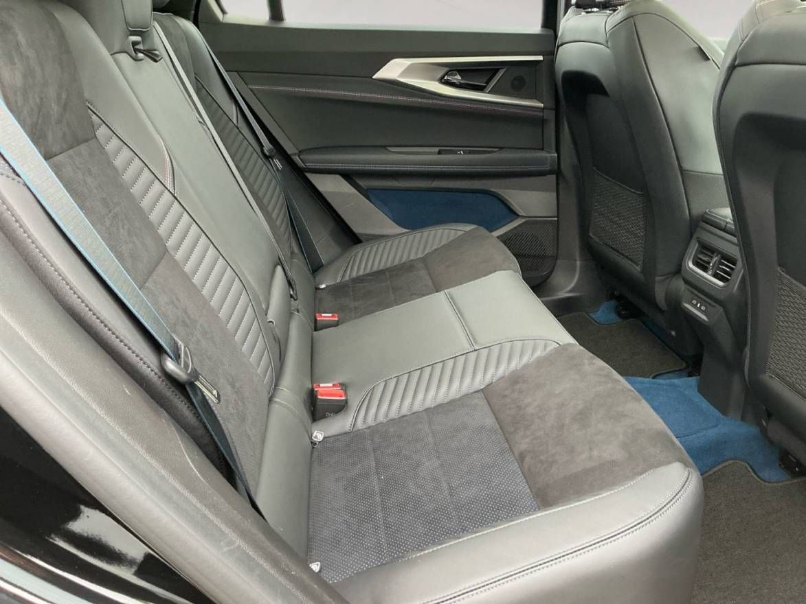 Fahrzeugabbildung Renault Rafale Esprit Alpine E-Tech Plug-in Hybrid 300 4