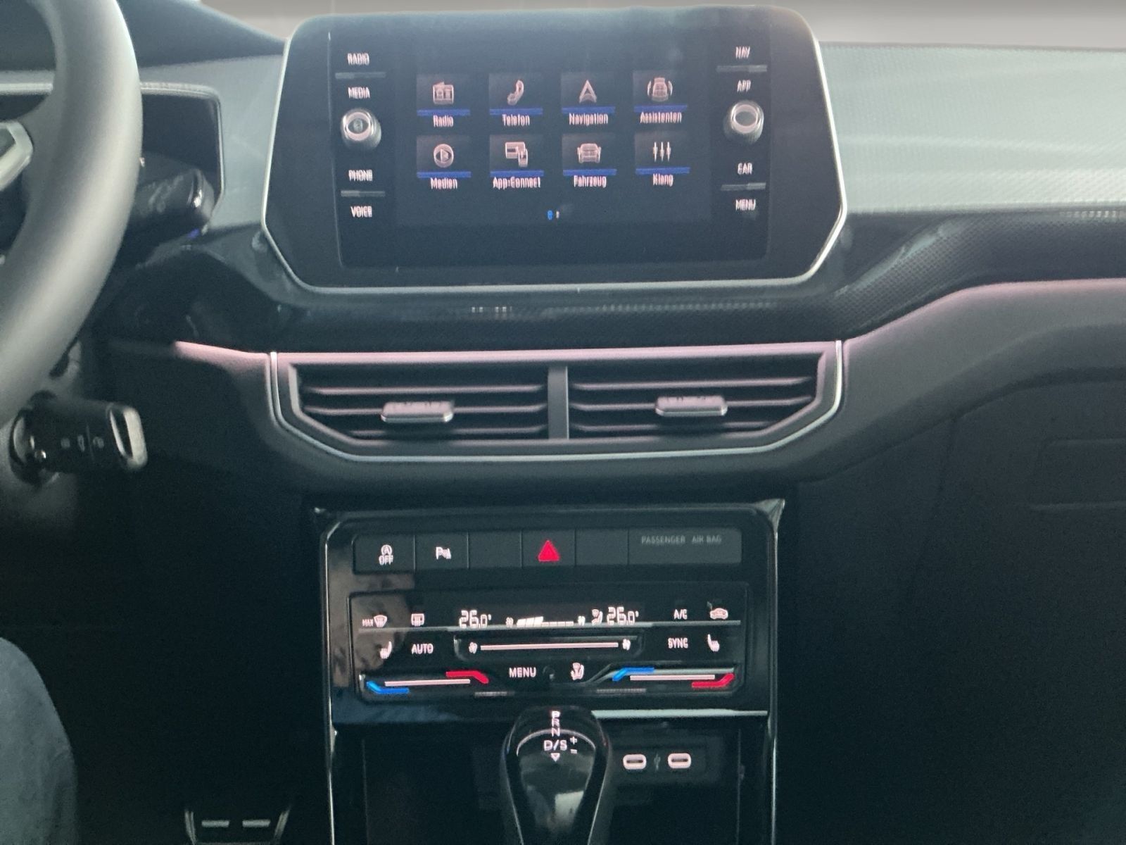 Volkswagen T-Cross - Bild 10