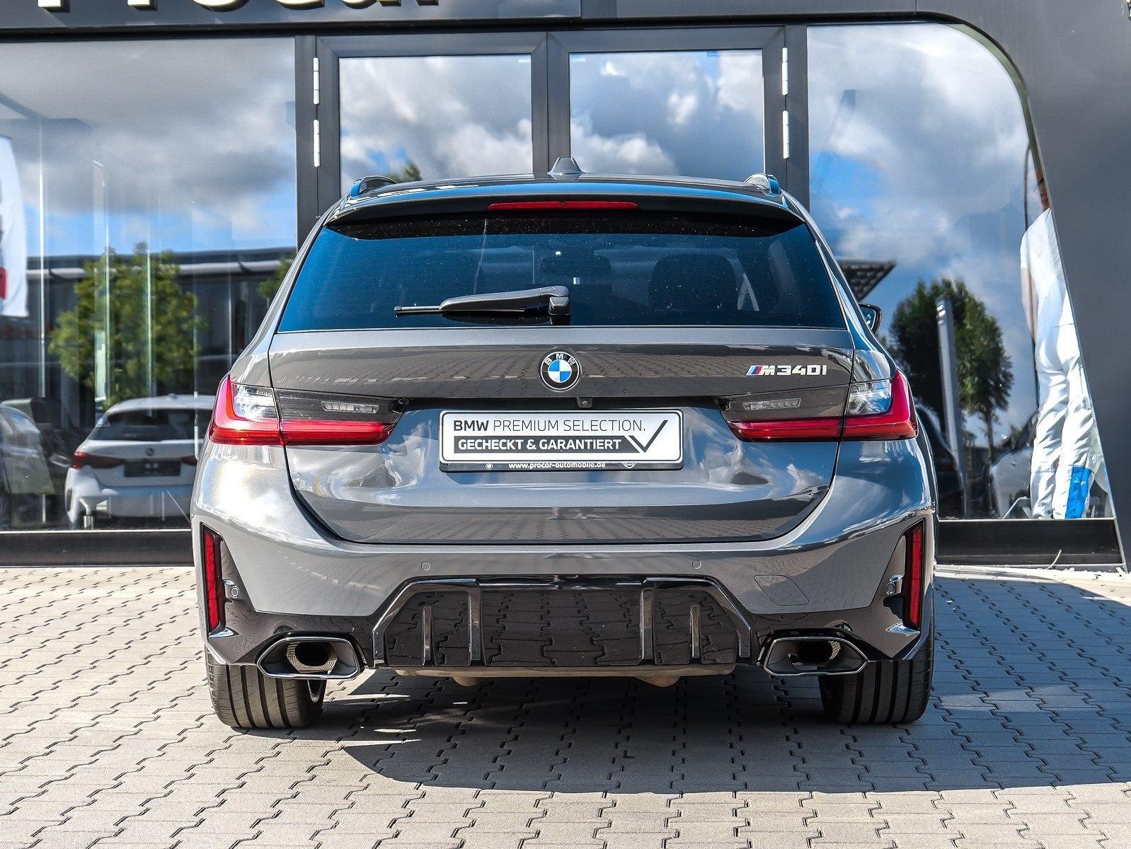 BMW M340i xDrive Touring M Sport HUD PANO 360°KAM