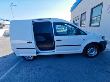 Volkswagen Caddy - 9