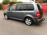 Volkswagen Touran 2.0 FSI Trendline 150-PS. 7-Sitz. Gutem Z - Volkswagen Touran: Fsi