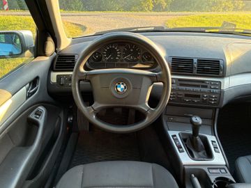 BMW 318 - 11