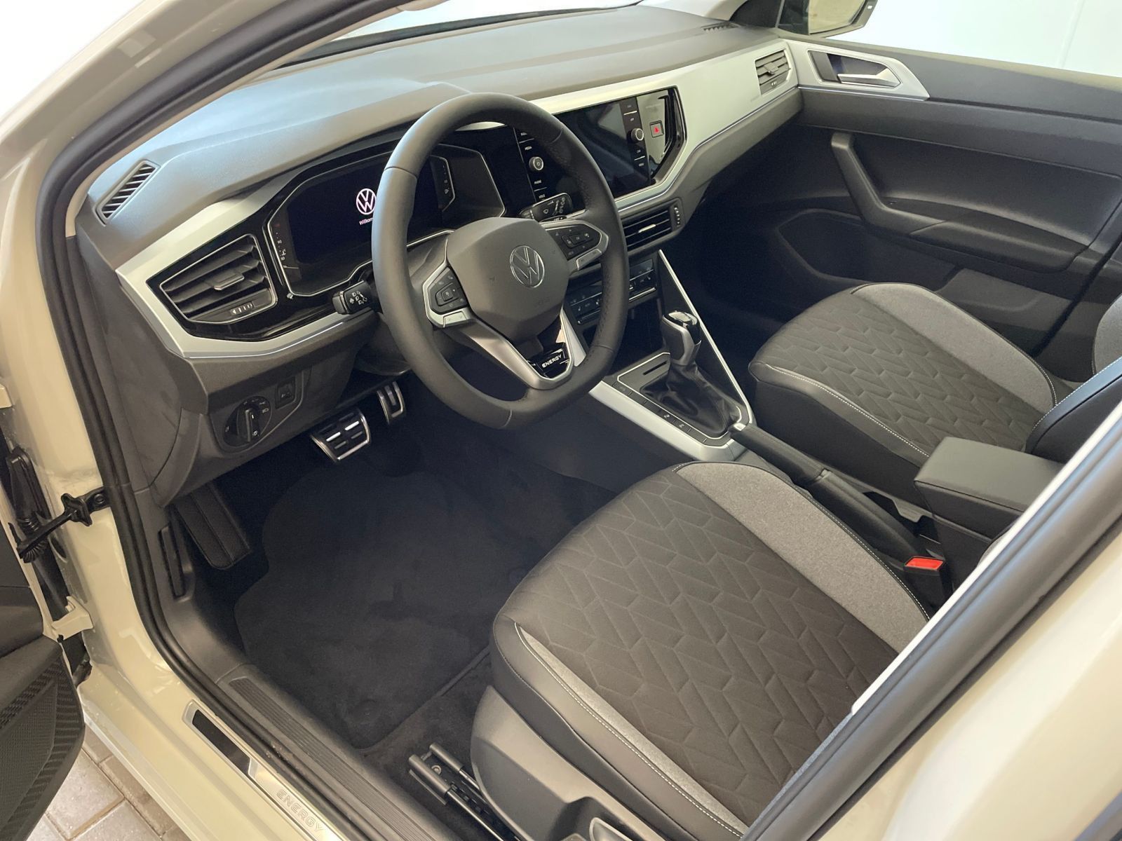 Volkswagen Polo - Bild 7