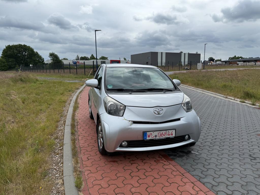 Toyota IQ