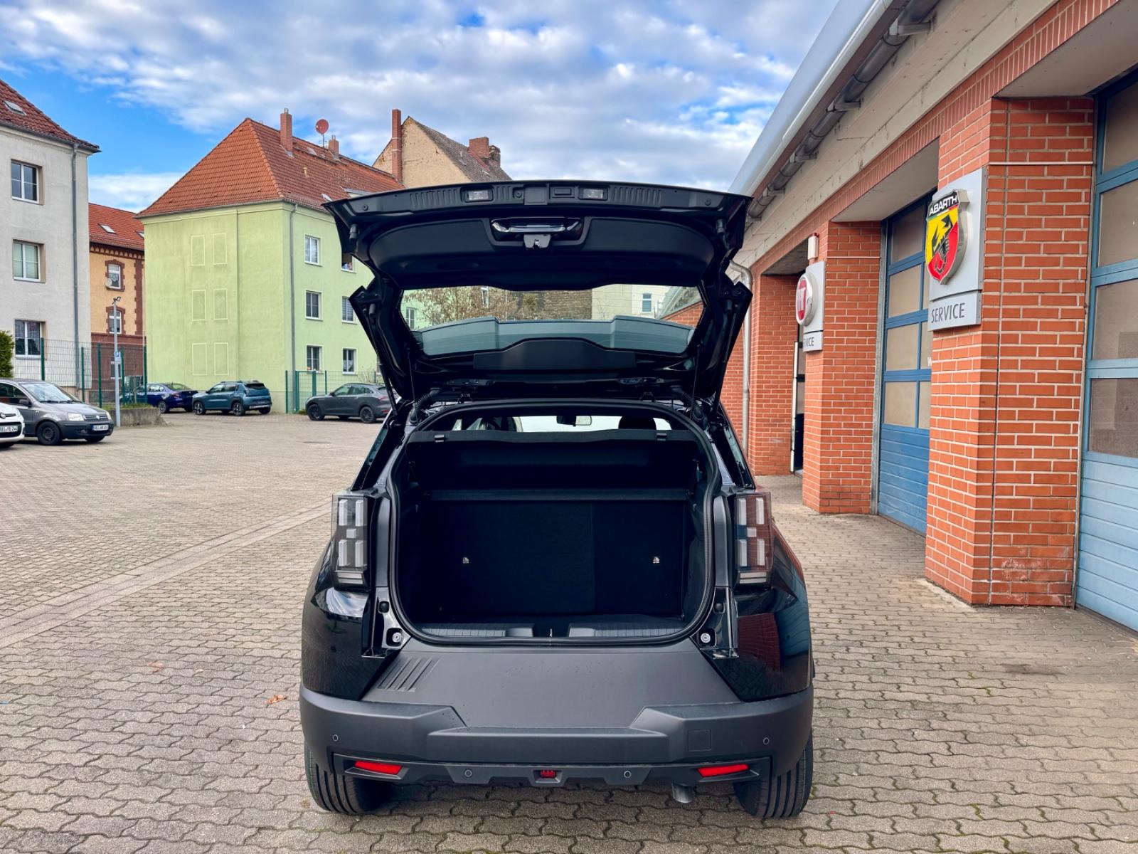 Fiat Grande Panda 1.2 Hybrid 74 kW Icon
