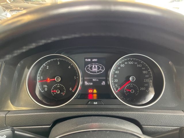 Volkswagen Golf VII Variant *ACC*NAVI*SHZ*PDC*LED*TOUCH*