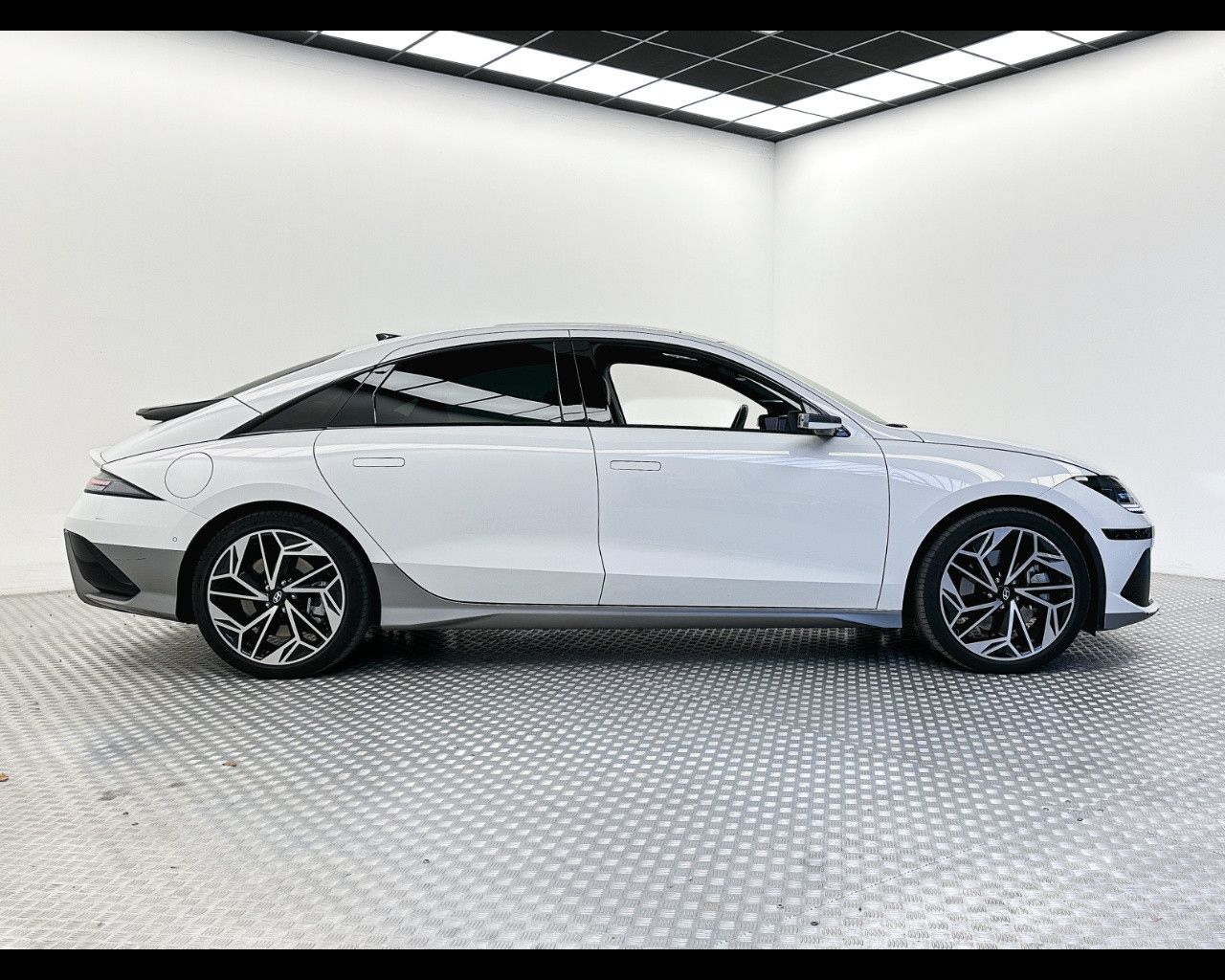 Other HYUNDAI Ioniq 6 - Ioniq 6 77.4 kWh AWD Evolution imagem 3