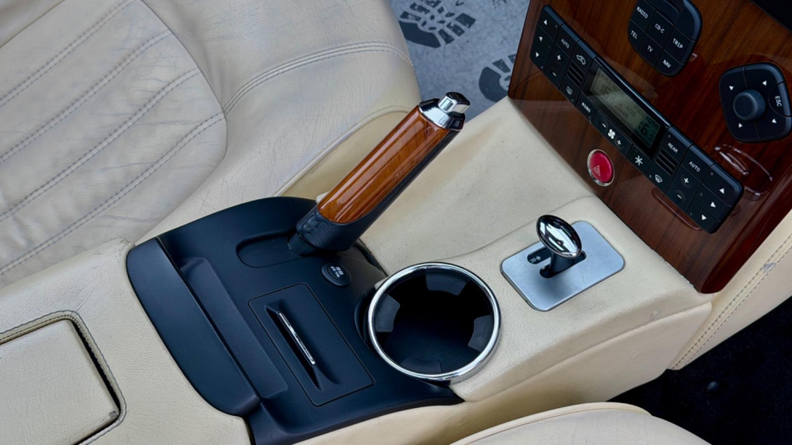 Maserati Quattroporte 4.2 V8 | 400 ch | BVA | Cuir beige | GPS | Xénon | Radars de recul