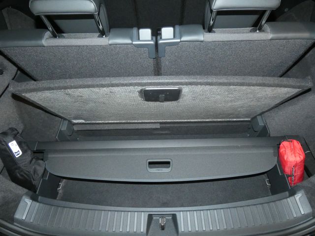 Tayron 2.0 TDI Life DSG AHK NAVI 7 SITZER