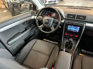 MYAUTOCENTER – Gebraucht- und Jahreswagen mit Werkstattservice in Pfaffenhofen Audi A4 Avan *TEMPO*PDC*NAVI*SZHZ*XENON*