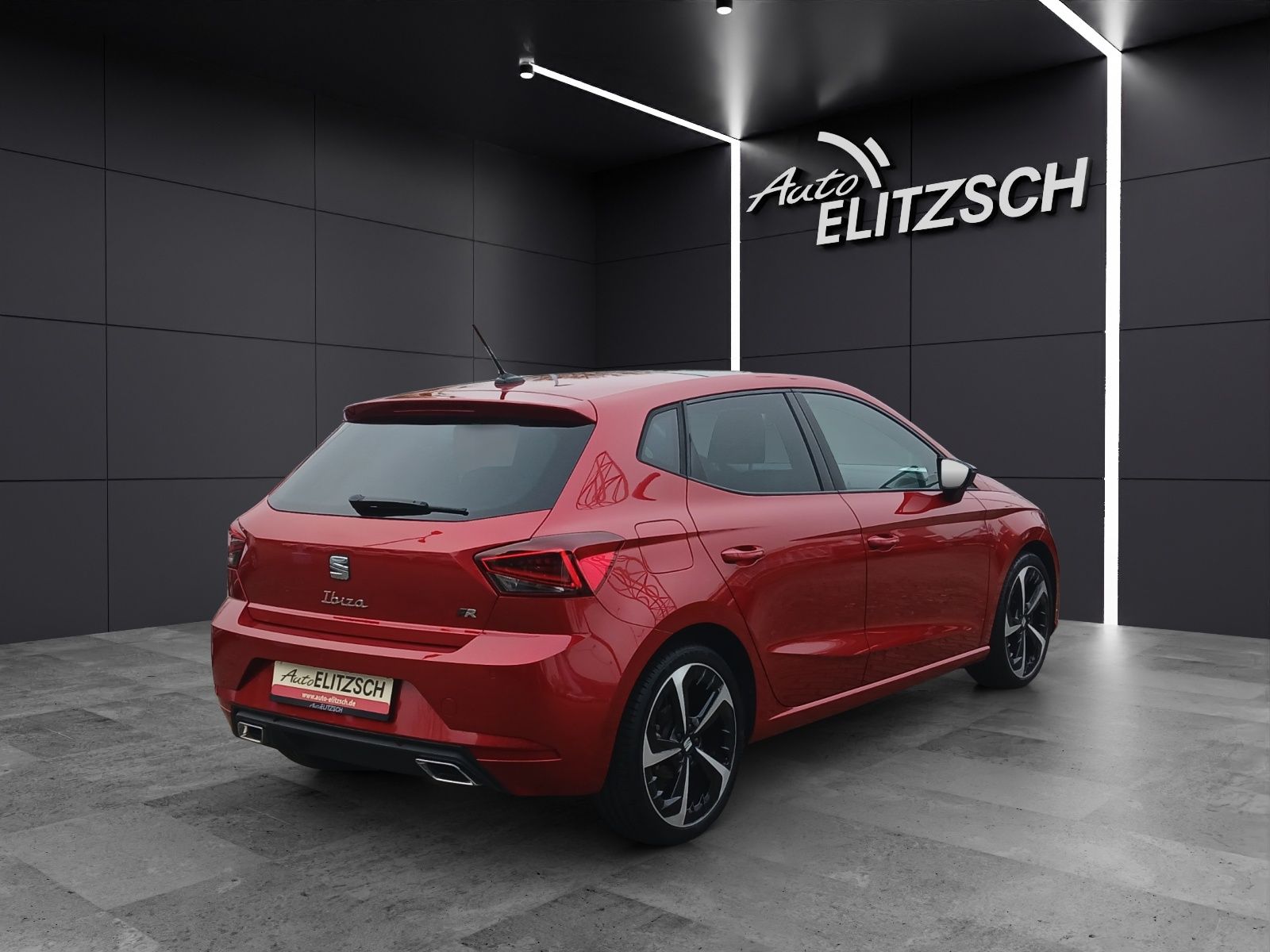 Fahrzeugabbildung SEAT Ibiza TSI FR DSG LED Pano 18''