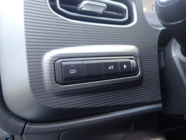 Fahrzeugabbildung BAIC BJ30 4WD HEV El. Panodach Leder digitales Cockpi