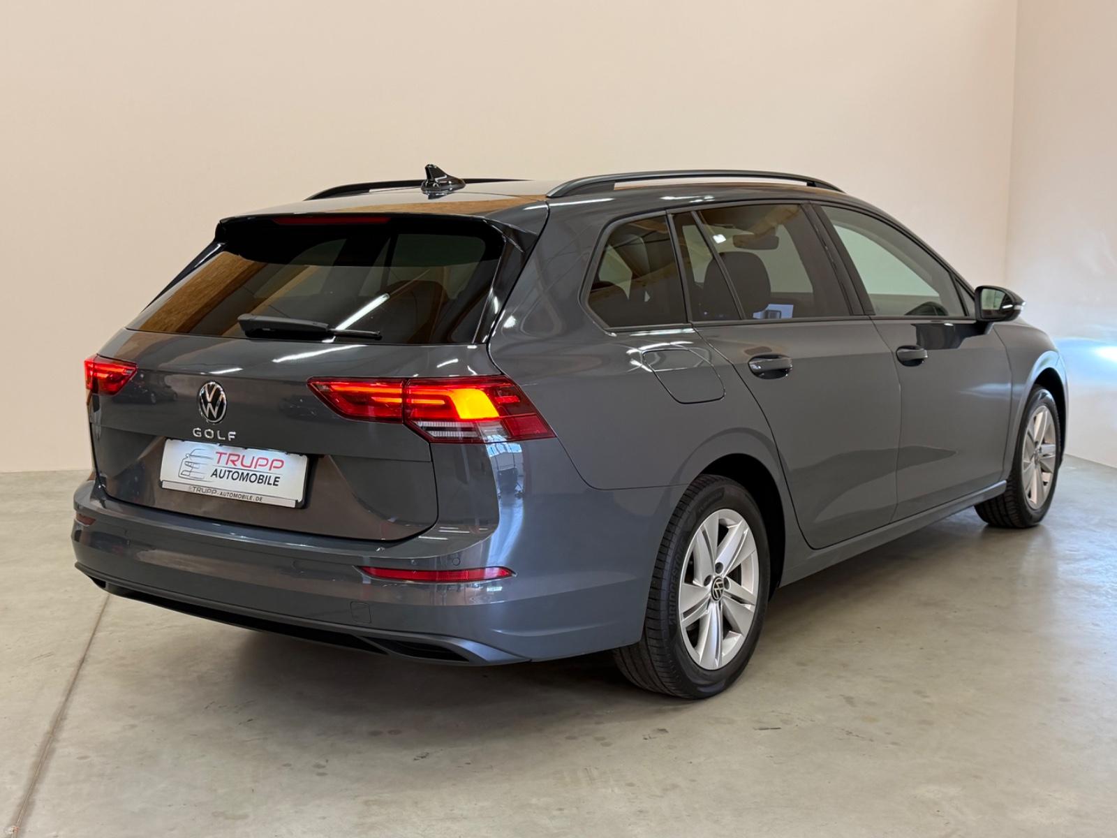 Volkswagen Golf VIII Life 1.5TSI/LED/AHK/VIRTUAL/SHZ/NAVI, миниатюра 5