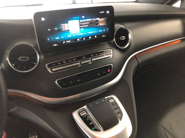 Fahrzeugabbildung Mercedes-Benz V 300 d 4M/EDITION Lang/AMG/AHK/Intelligent Ligh