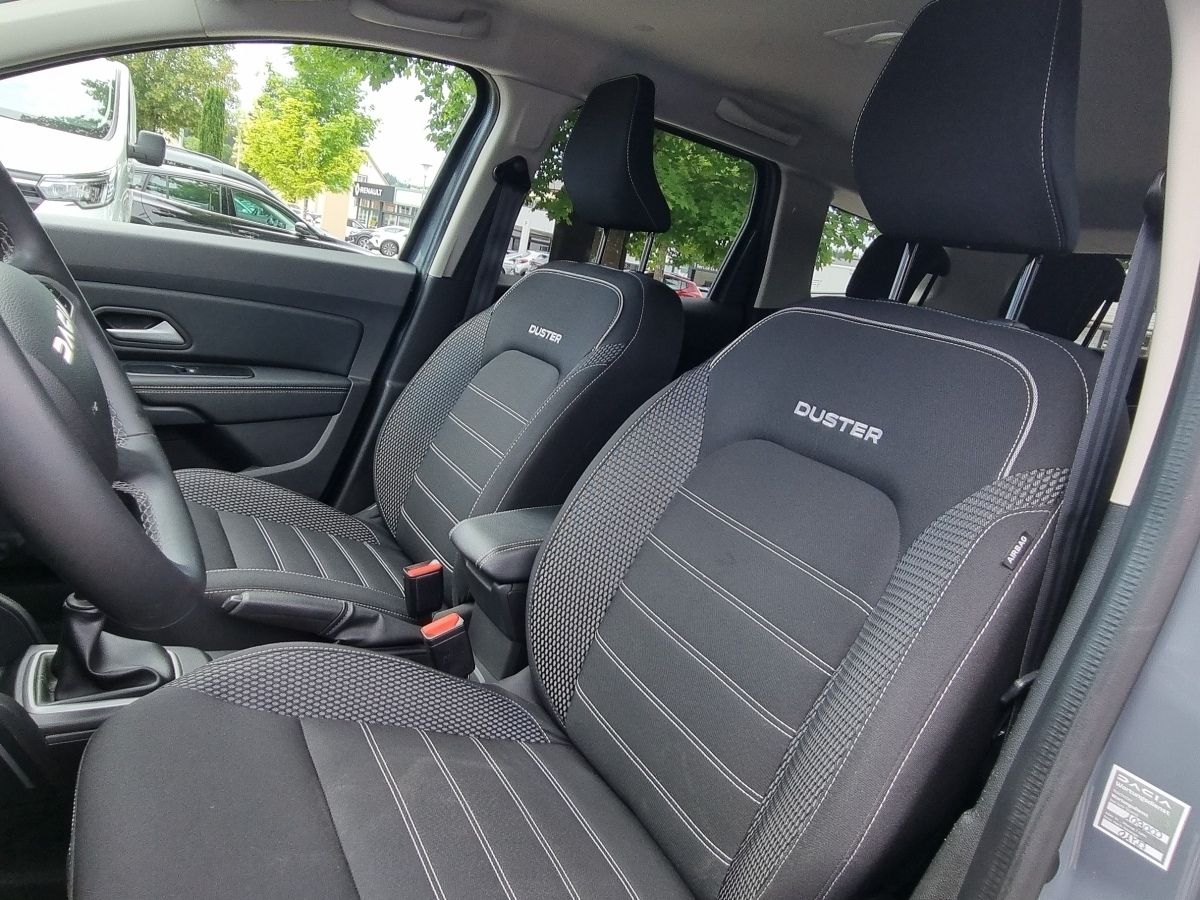 Fahrzeugabbildung Dacia Duster Journey TCe 150 4x4