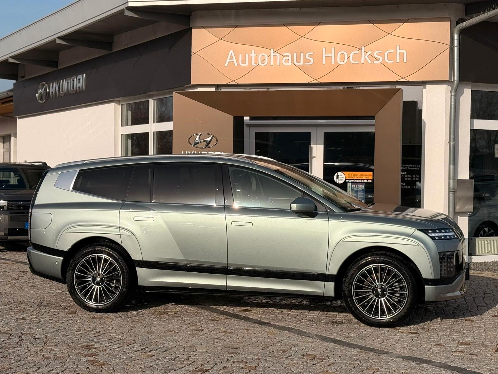 Hyundai IONIQ 9 7-Sitzer 110 kWh (307 PS) 4WD UNIQ