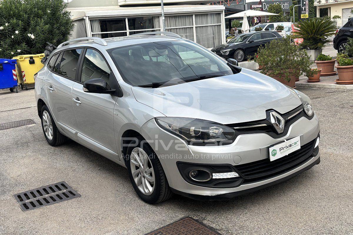 Renault Megane 2015 — interior