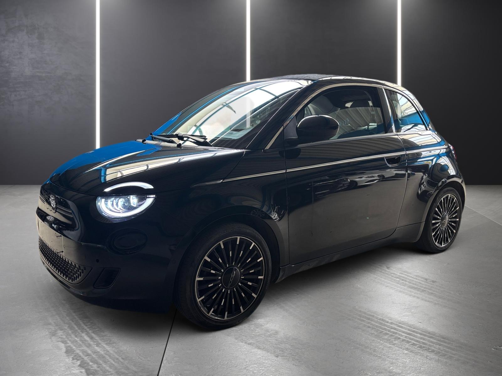 Fiat 500 e La Prima by Bocelli
