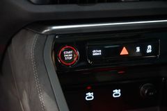 AUDI SQ5 Sportback TFSI | Pano | Carbon | Tech pro AUDI SQ5 Sportback TFSI | Pano | Carbon | Tech pro