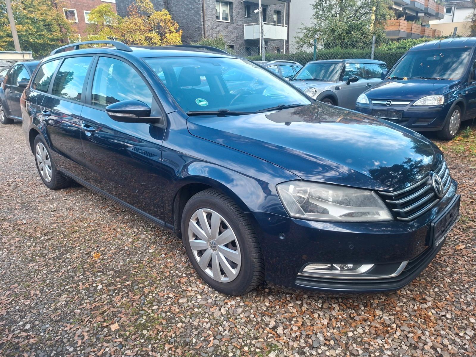Volkswagen Passat 2011 — photo 8
