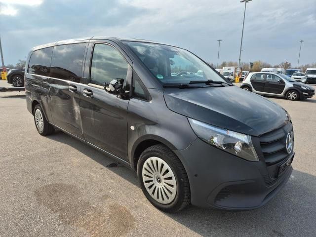 Image of Mercedes-Benz Vito