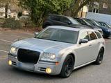 Chrysler Magnum 3.5 Motor Zwei Jahre TÜV a... - gebrauchte Chrysler 300C aus dem Jahr 2004