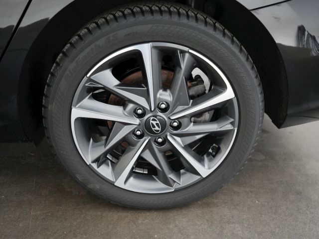i30cw FACELIFT T-GDI ADVANTAGE PLUS 48V+VOLL LED