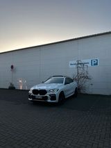 BMW x6 xDrive40d - BMW X6 in Köln