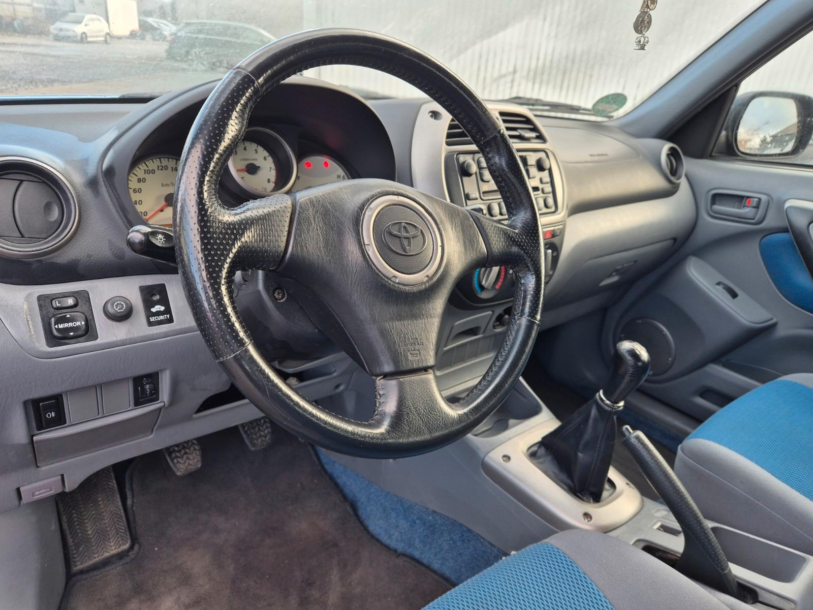 TOYOTA RAV4 1.8-L-VVT-I 125CH