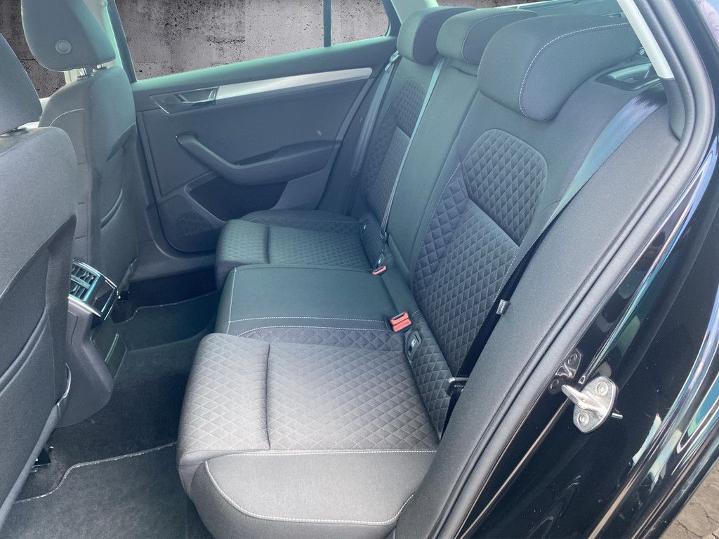 Skoda Superb - Bild 12