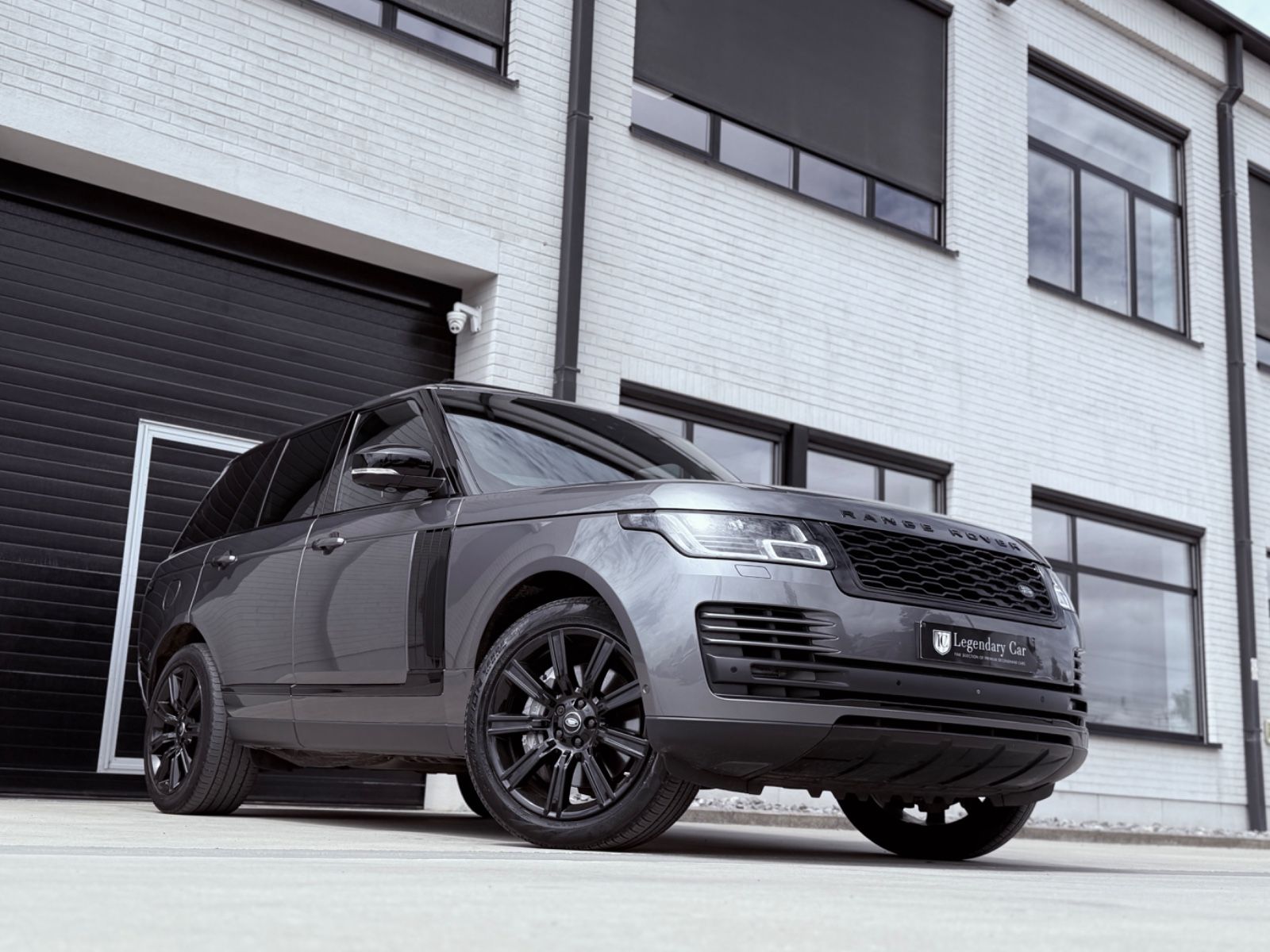 Land Rover Range Rover P400e Plug-in Hybrid Vogue